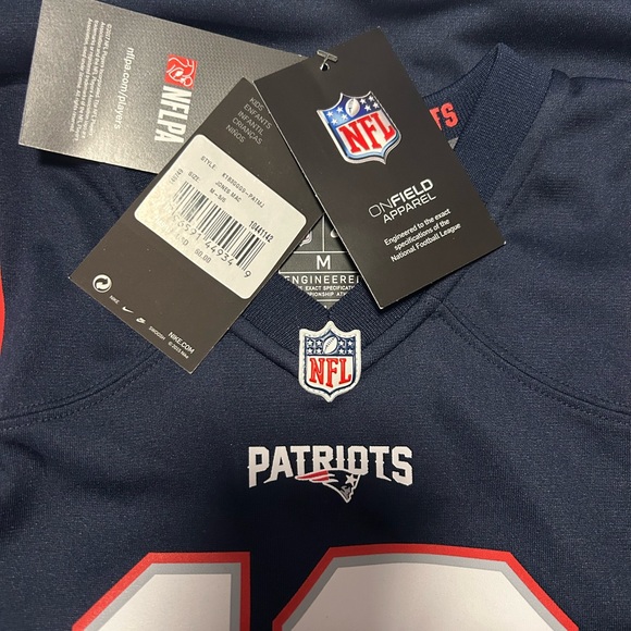 NE Patriots Jersey-Medium Kids - Picture 4 of 4